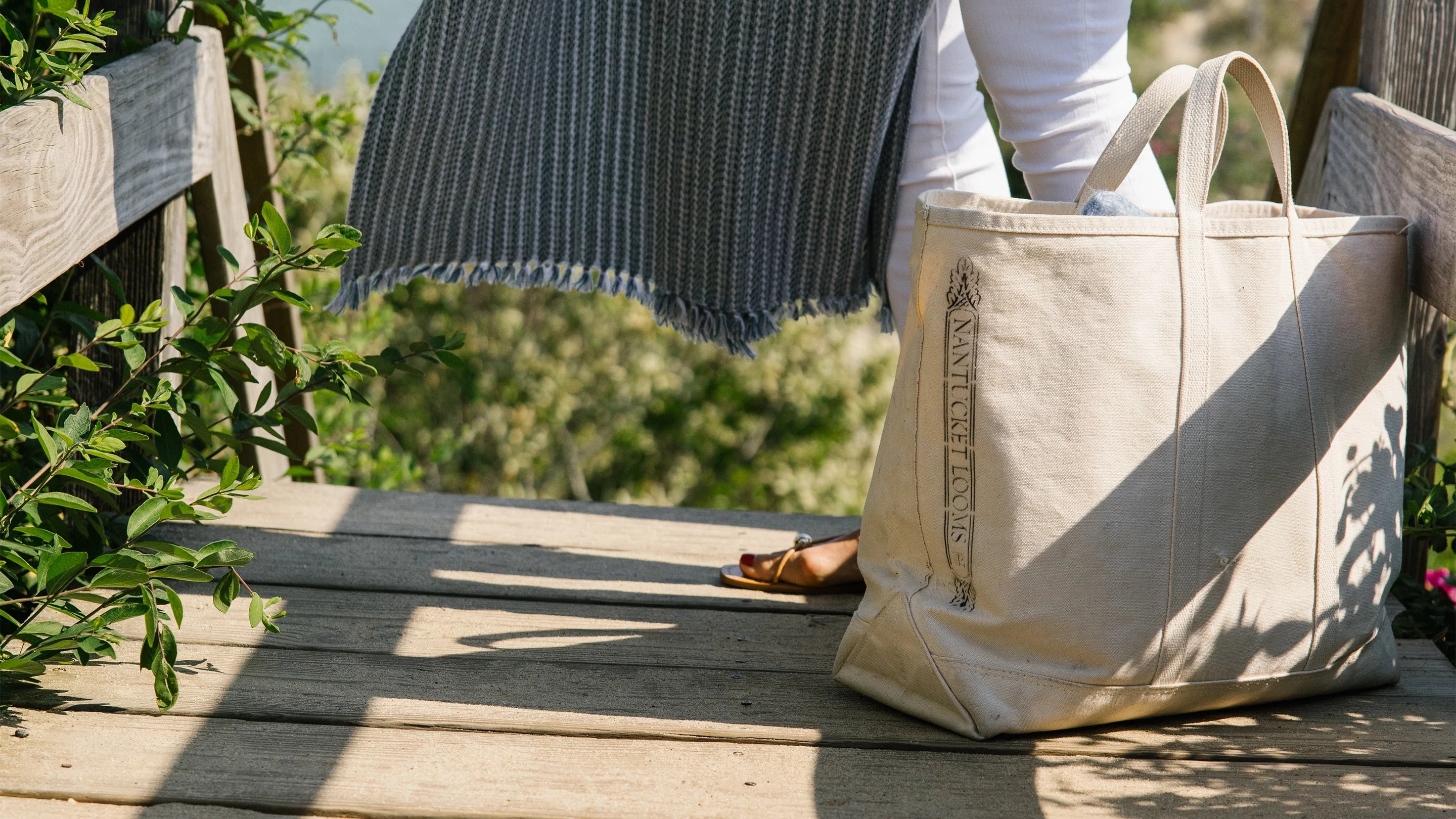 Bags & Totes