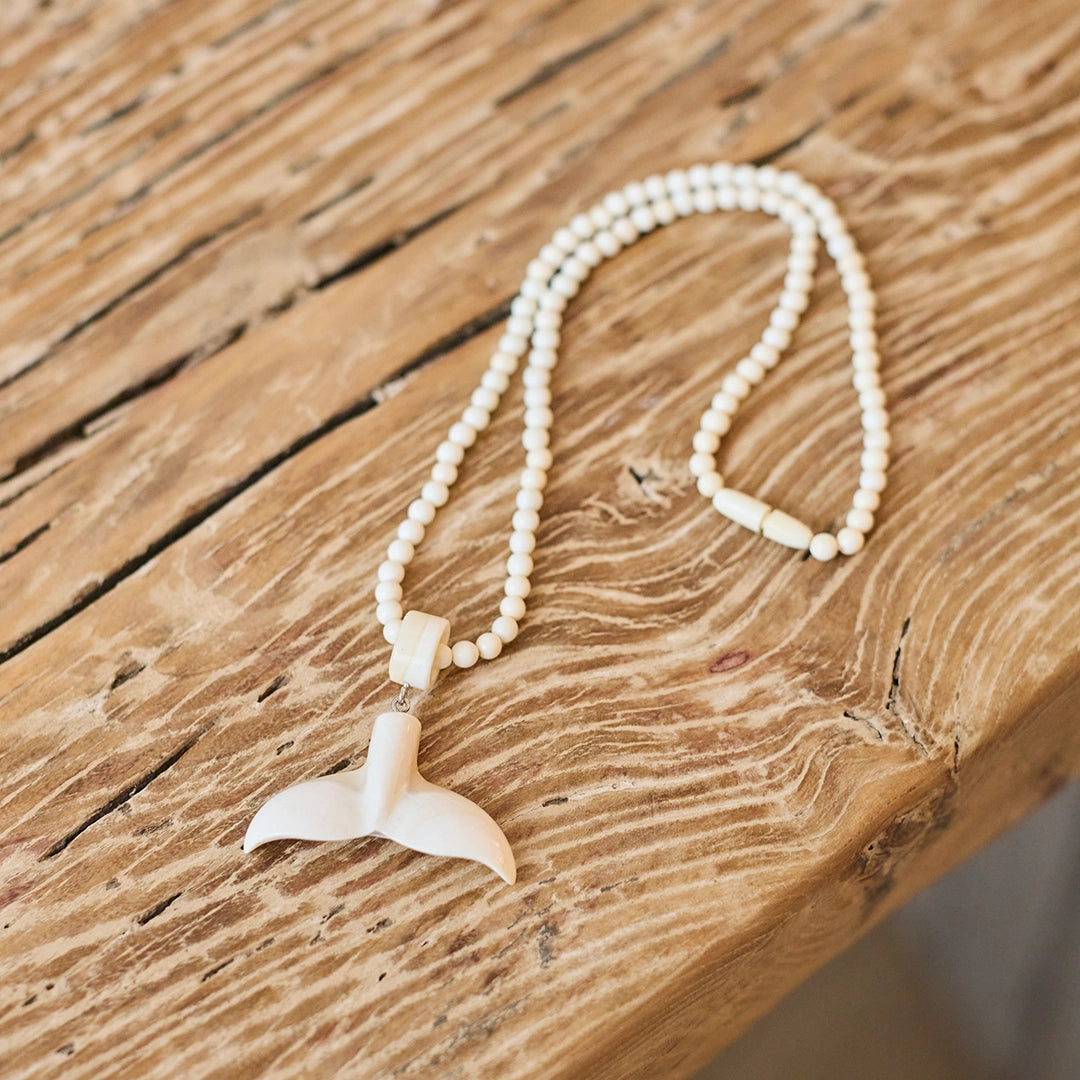 Ivory Whales Tale Necklace | Janet Carreau