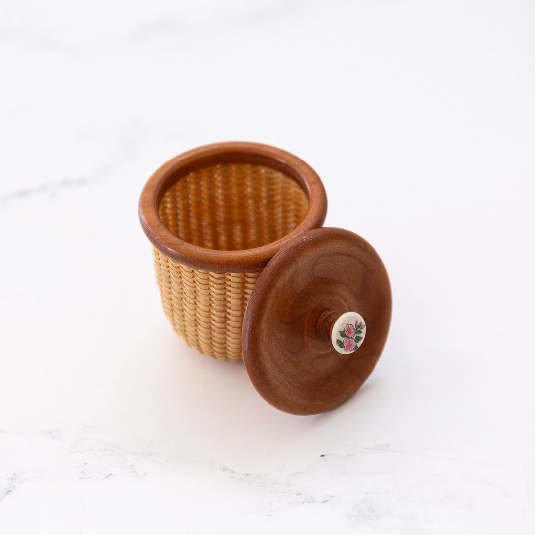 Beach Rose Lightship Basket | Dale Rutherford