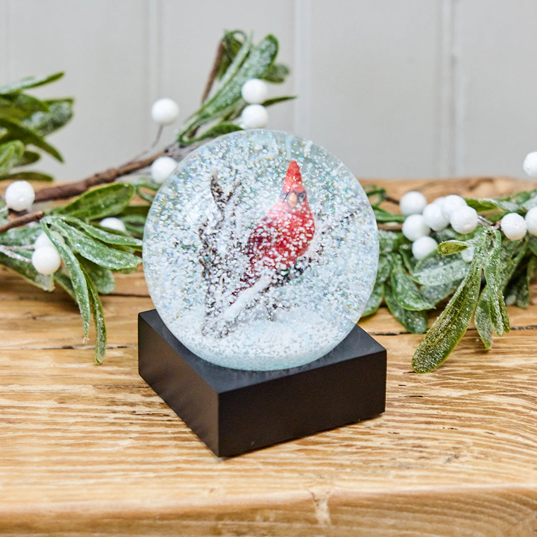 Cardinal Snow Globe