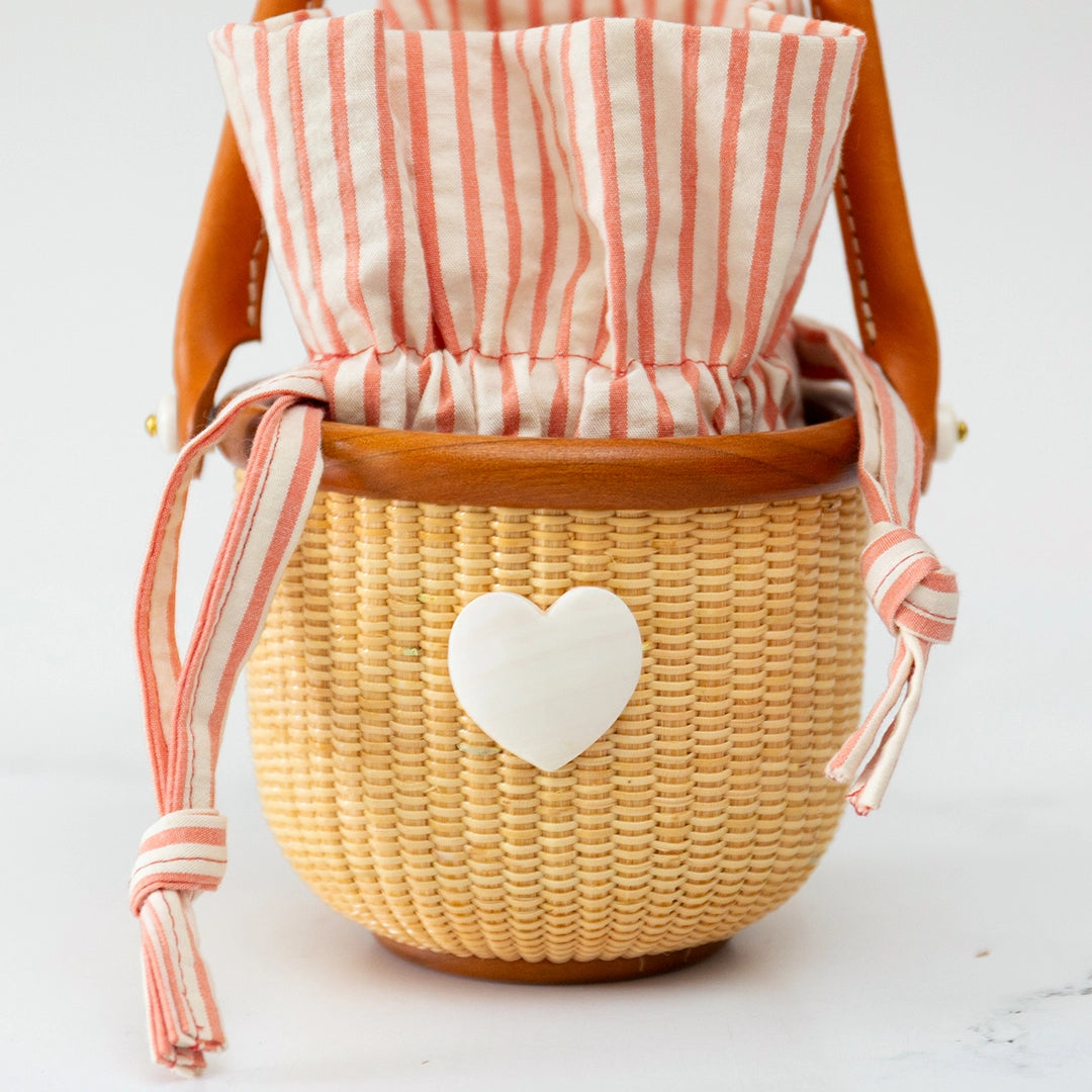 Ivory Heart Child's Purse | Janet Carreau