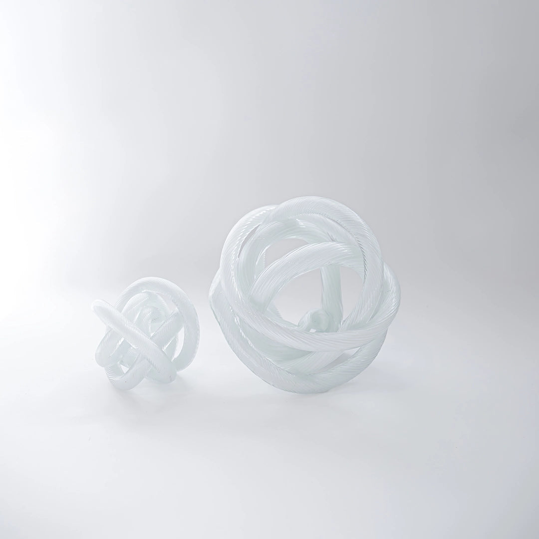 White Glass Knot
