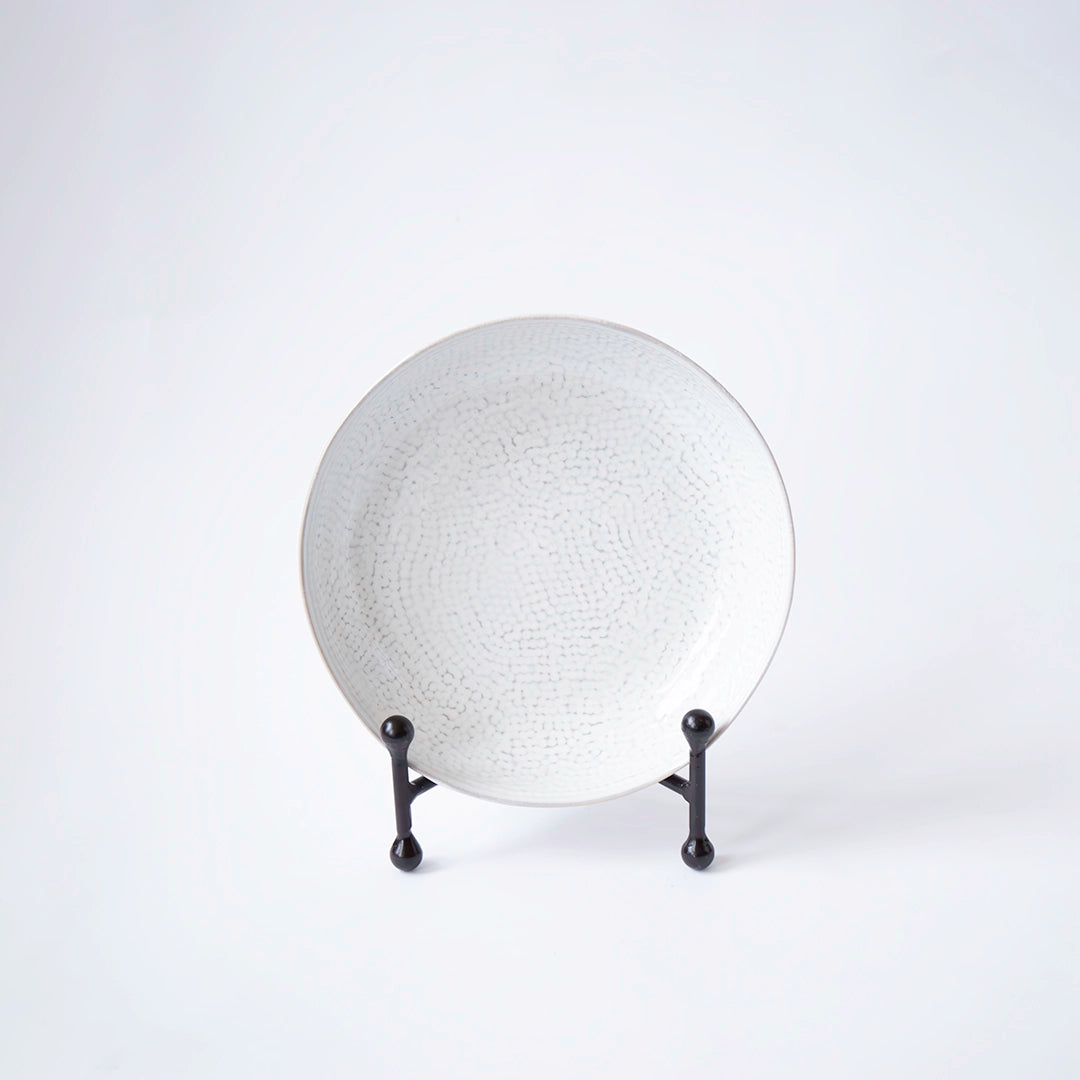 Dotted Cream Dinnerware