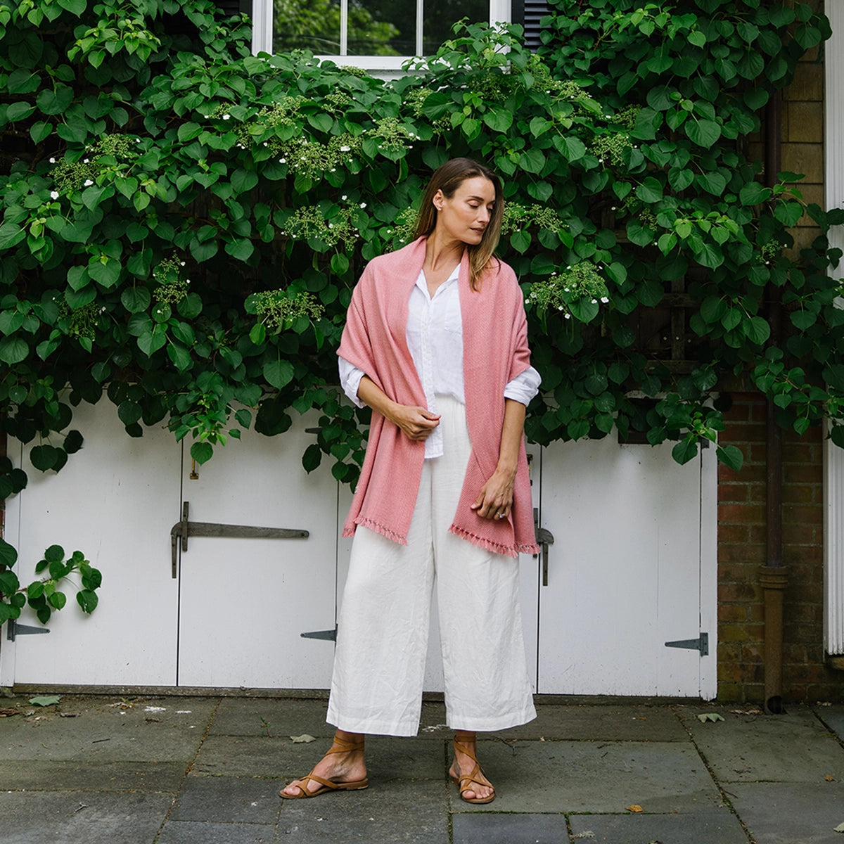 Faraway Red Handwoven Cashmere Wrap