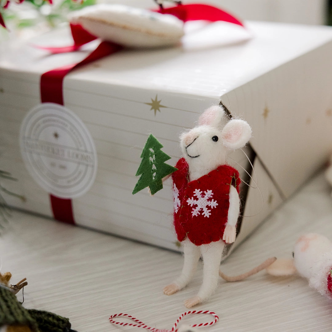 Winter Tree Mouse Critter