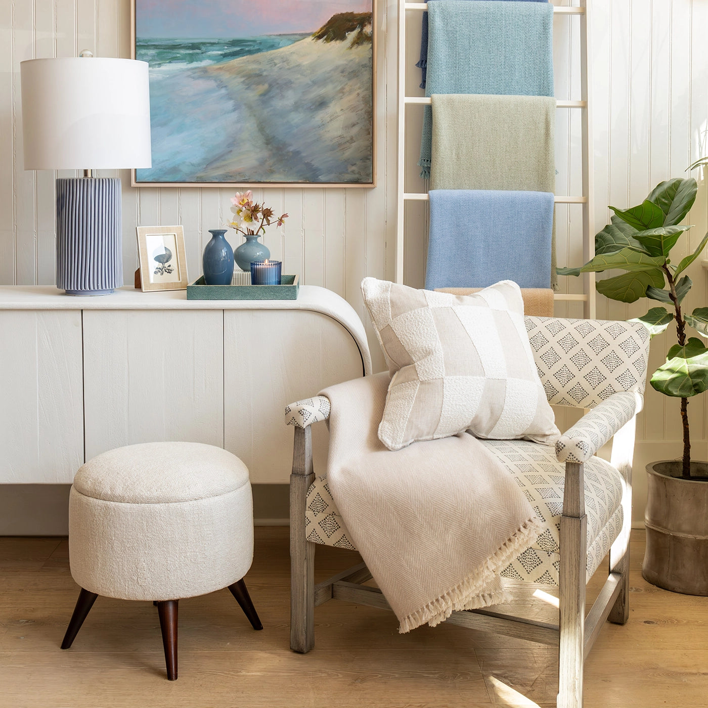 Neutral Ottoman