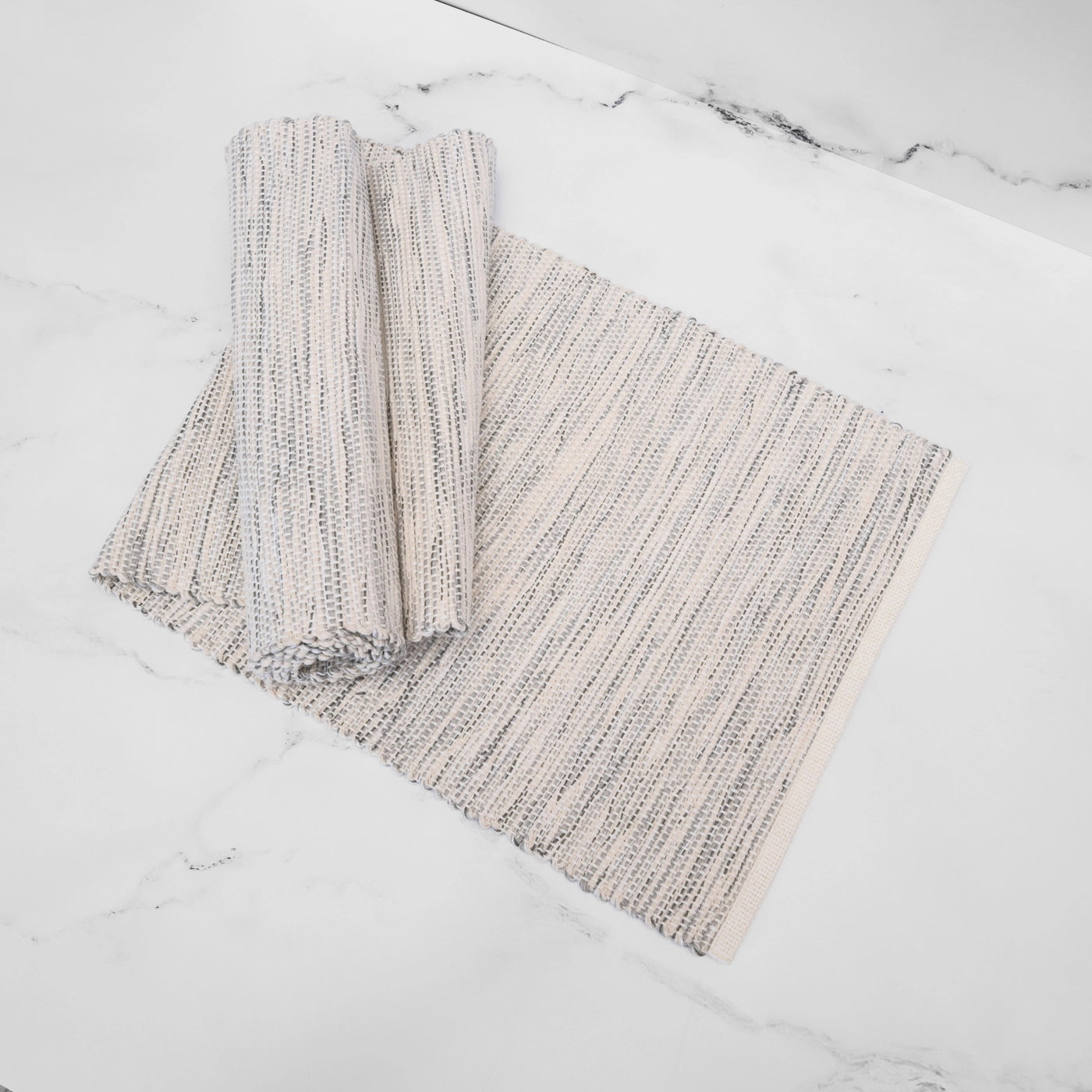 Checkerboard Table Runner, image size:1400x1400