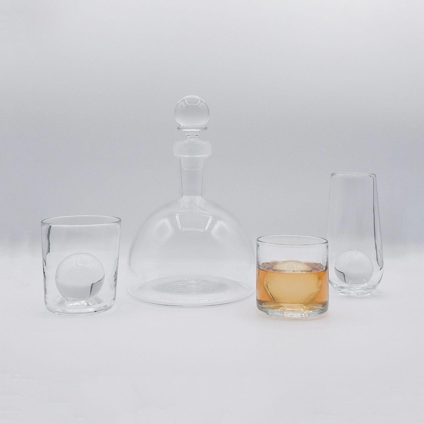 Handblown Sphere Top Glass Decanter