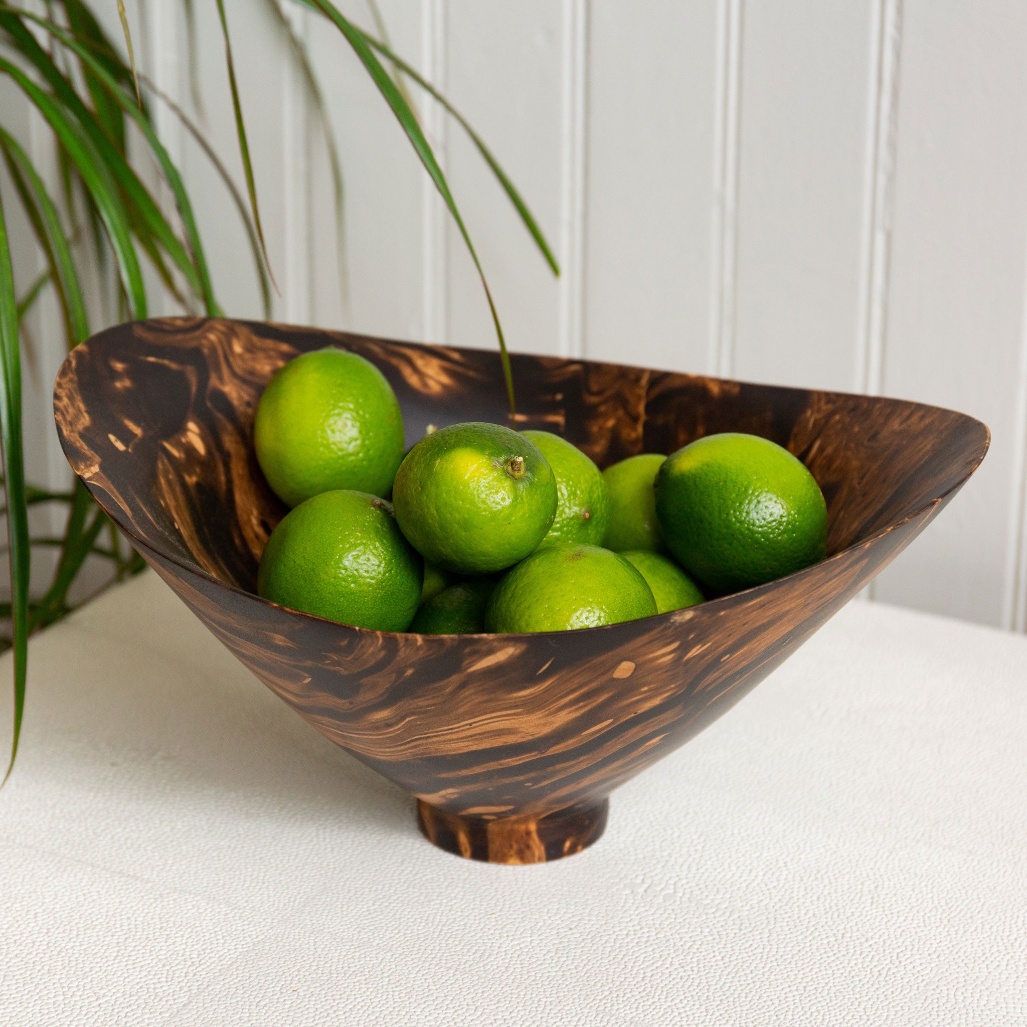 Marbleized Mango Wood Wide Bowl