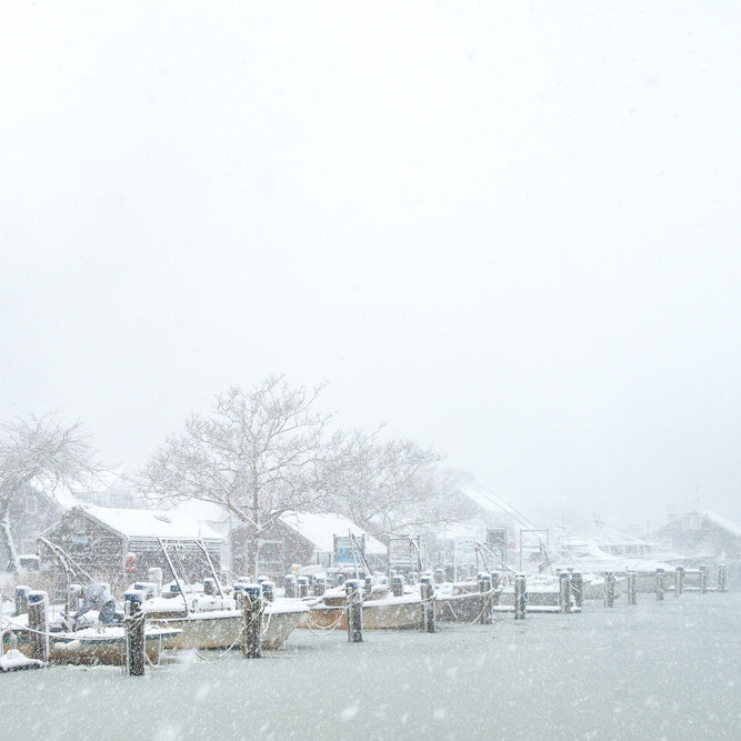 Design A Nantucket Looms Retreat From The Cold