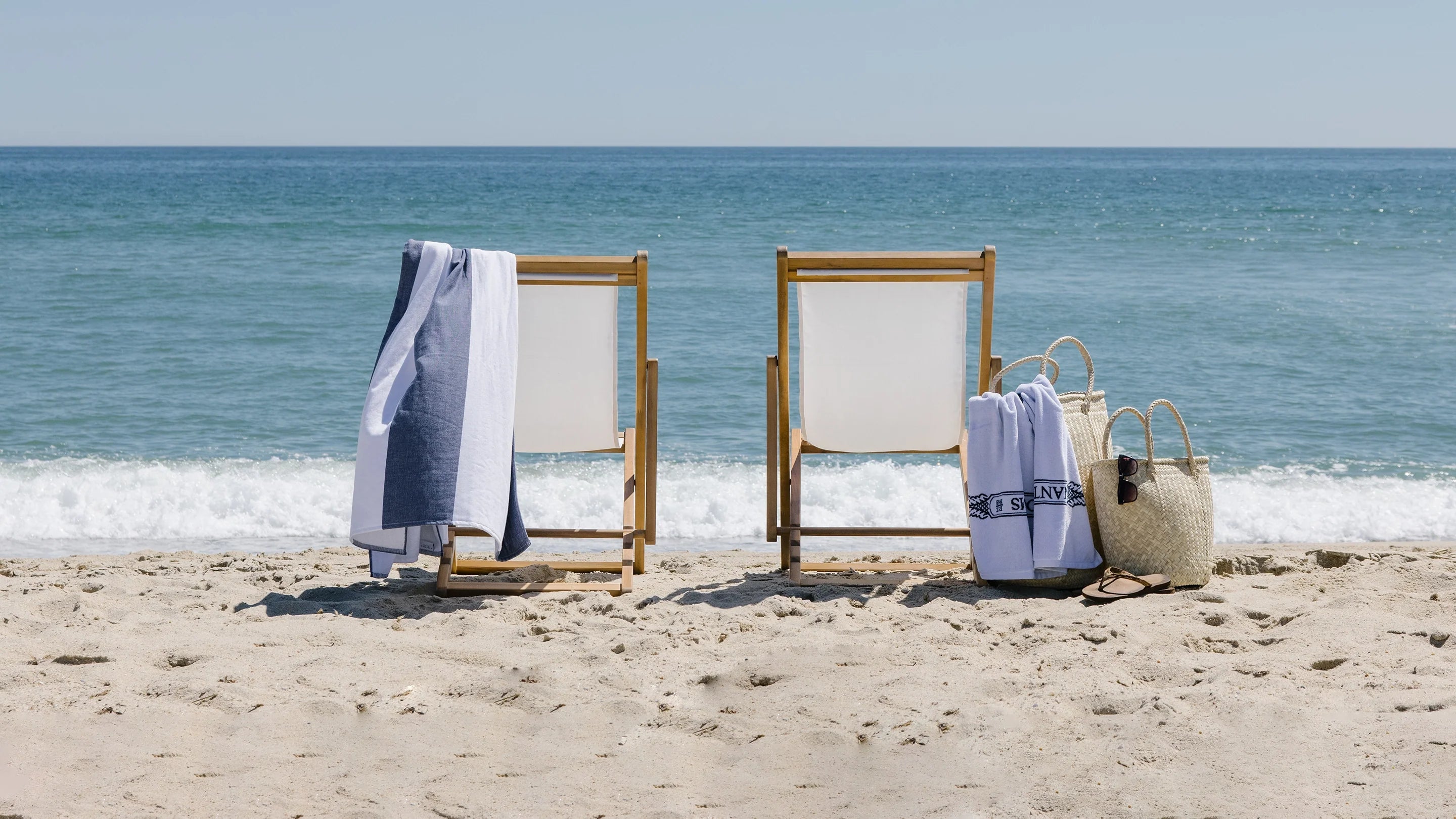 Beach Towels & Blankets