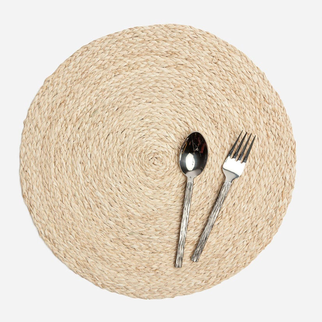 Bleached Round Raffia Placemat