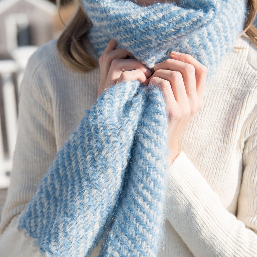 epine Éé mohair fringe muffler iceblue ♡Éé mohair fringe muffler （3color） | épine