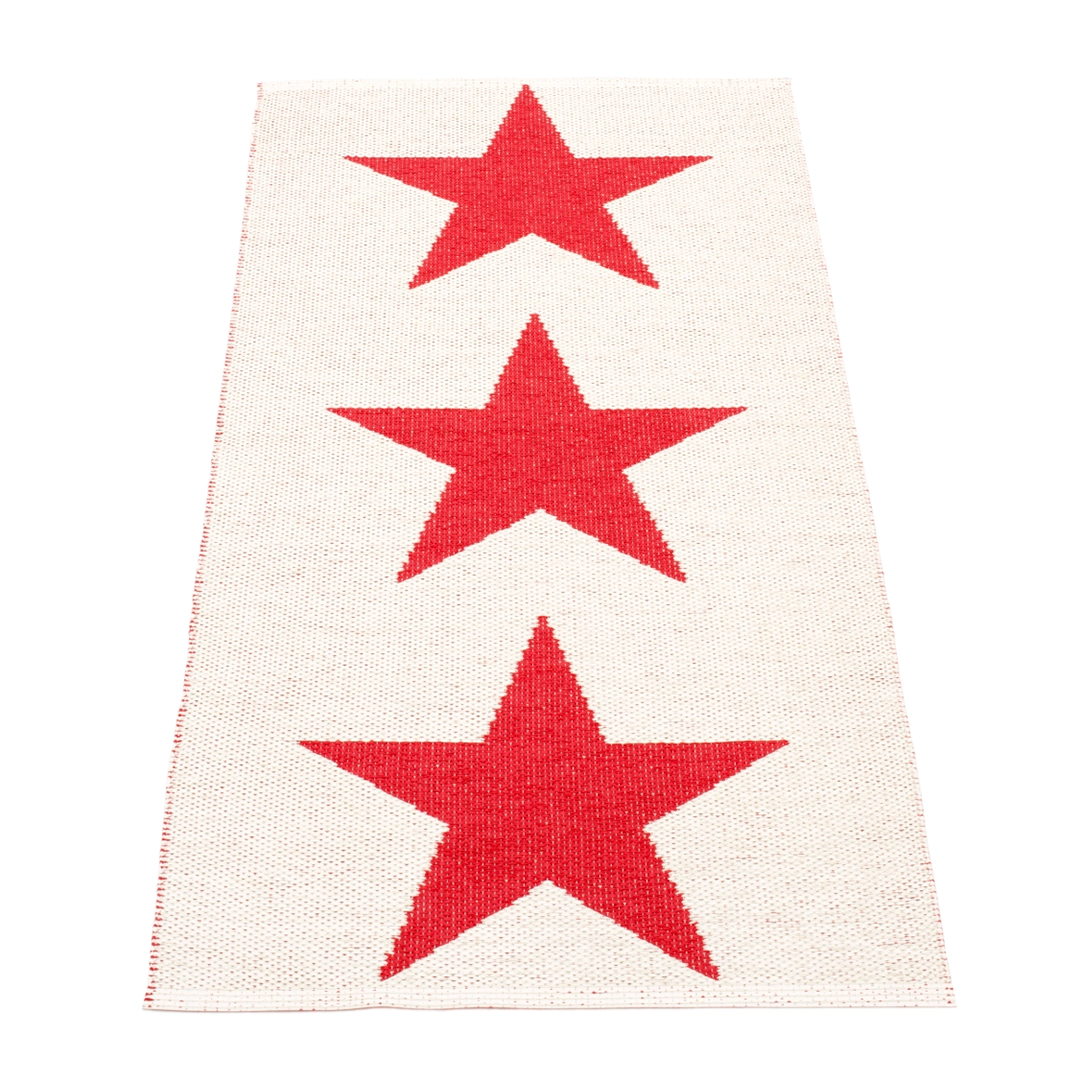 Red Three Star Runner
