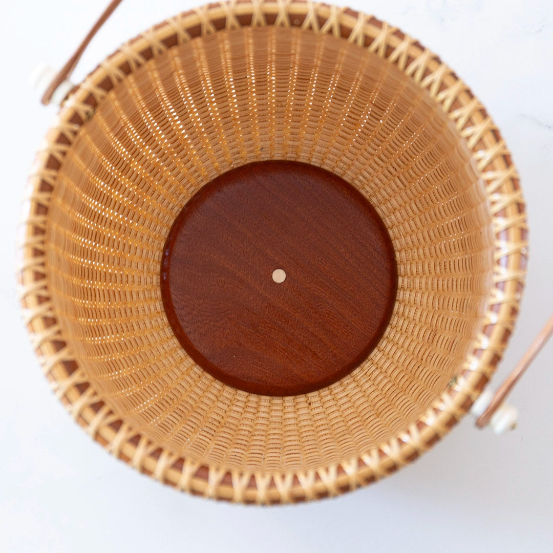 Traditional Lightship Basket | Janet Carreau