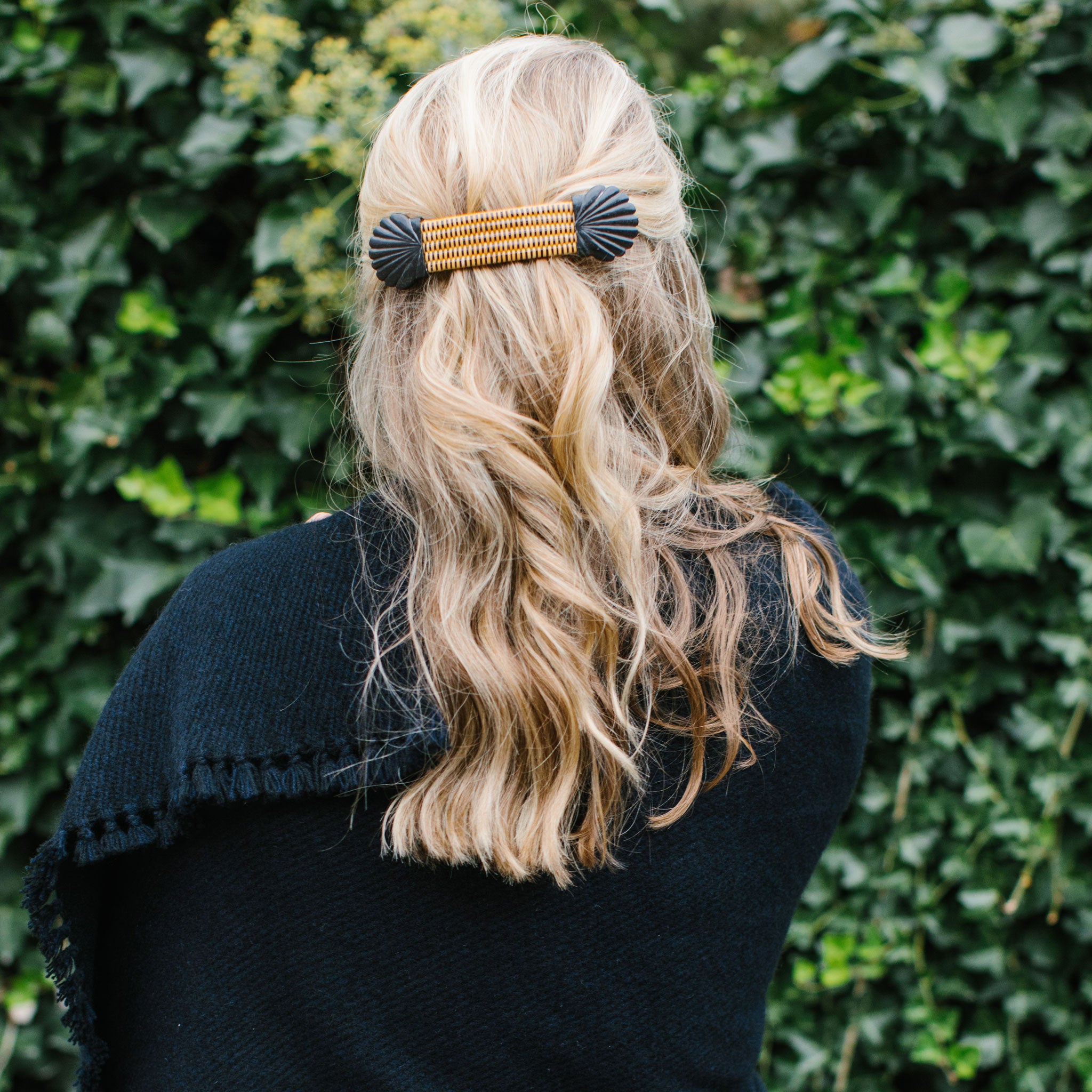 Ebony Scallop Lightship Barrette