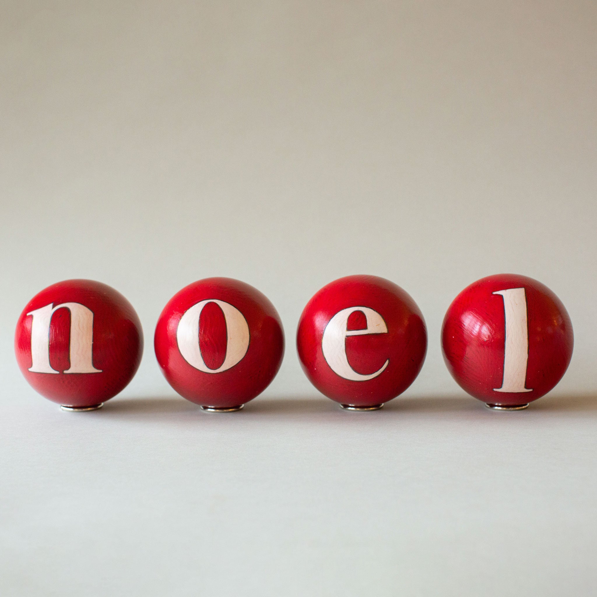 NOEL Decorative Spheres