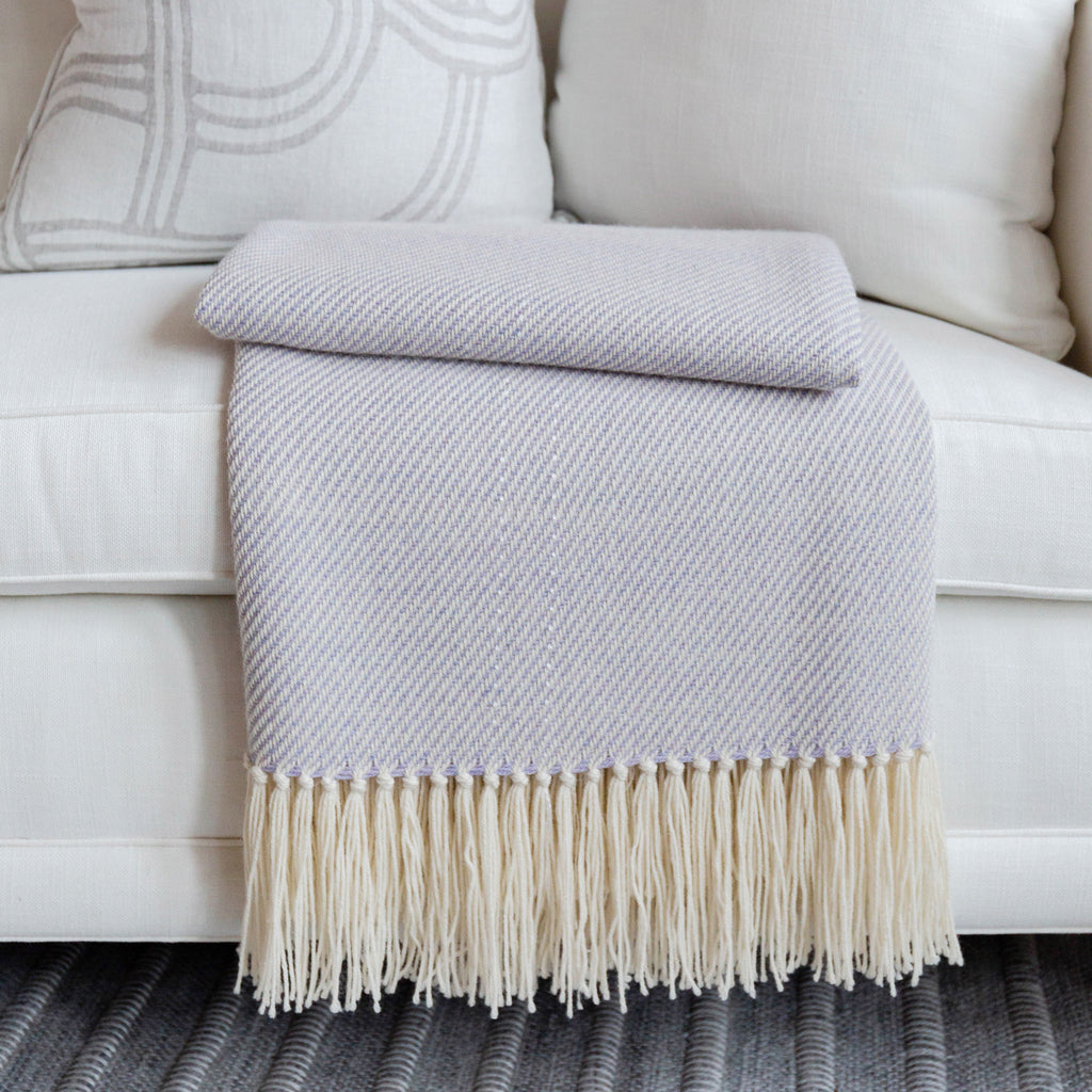 https://www.nantucketlooms.com/cdn/shop/products/lavender-alpaca-throw-detail-1_1024x1024.jpg?v=1674830353